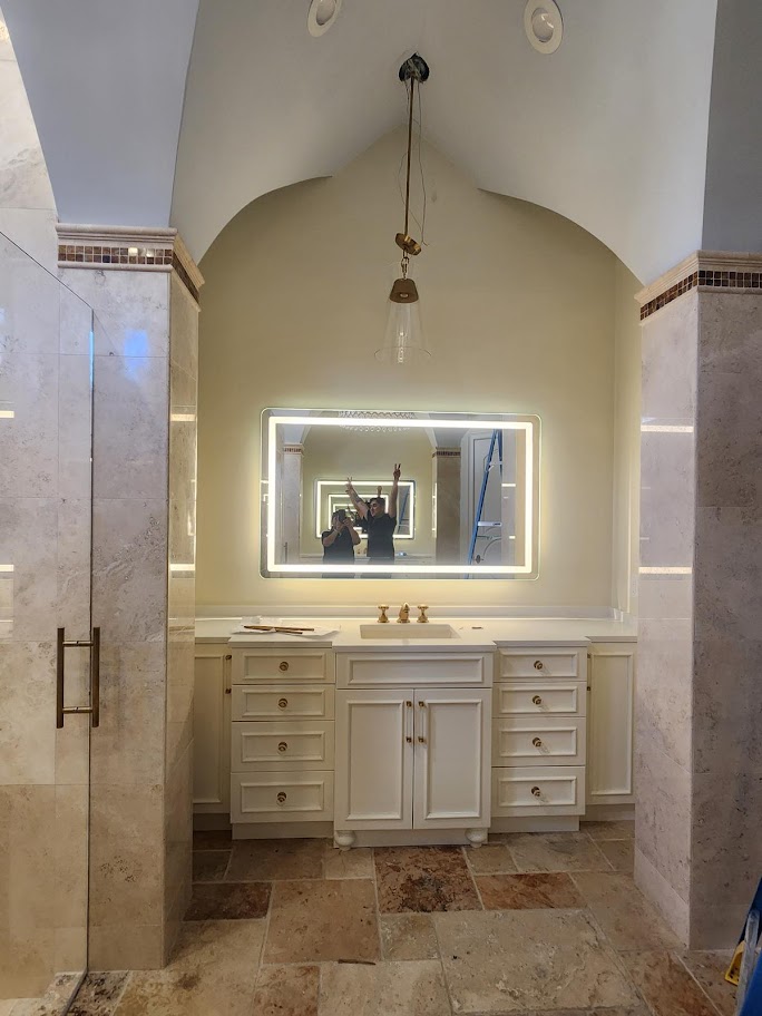 5ec991f9-f62b-4e64-8a1e-2f2d2a5d7c03